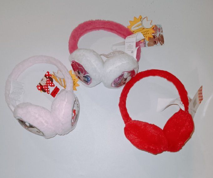 Lot Revendeur 37 cache-oreilles fille licence 